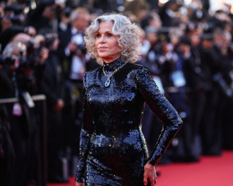 Jane Fonda to host First Amendment celebration opposite Trump's UFC Freedom 250 event