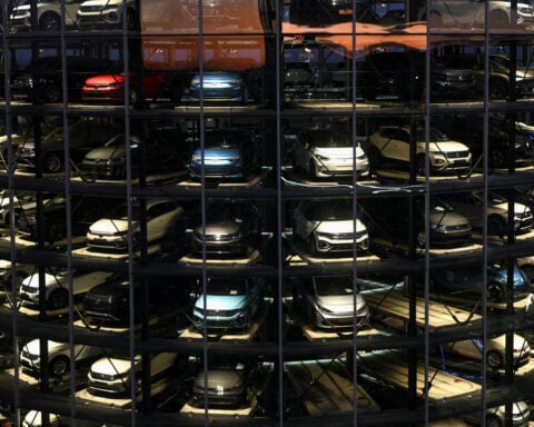 Europe's top carmakers urge simple 'Made in Europe' rules