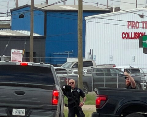 Suspect dead after West Texas shooting kills 1 and injures at least 9 others