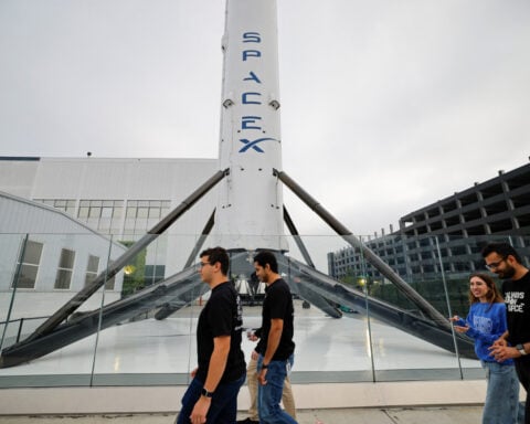 Heavy trading expected when SpaceX options launch in coming days