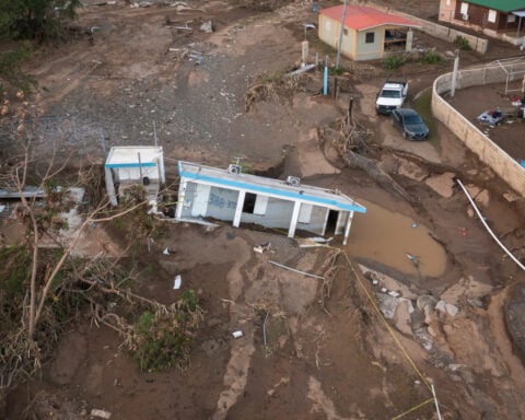 US Democratic lawmakers pledge to help speed up disaster recovery in Puerto Rico