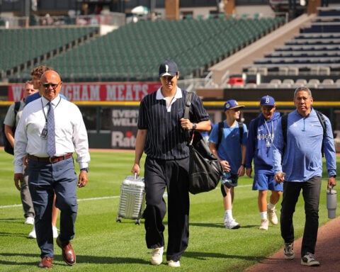 Dodgers star Shohei Ohtani misses series opener against White Sox because of knee soreness