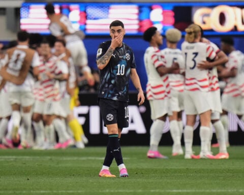 US opens its home World Cup with a dynamic 4-1 victory over Paraguay, sparked by Balogun's 2 goals