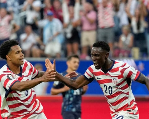 Folarin Balogun, who could have played for England or Nigeria, scores 2 for US in World Cup debut