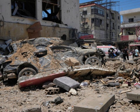 Lebanese army withdraws from southern village after Israeli troops advance nearby