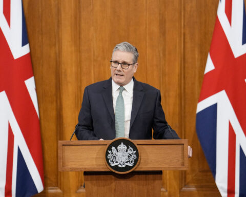 UK's Starmer, Trump discuss efforts to end Iran conflict