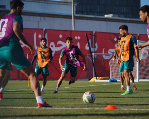 Soccer-Iran face New Zealand in politically charged Los Angeles opener