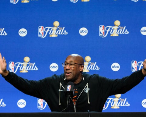 Mike Brown now has been part of 5 NBA championship runs. The Knicks got this one right