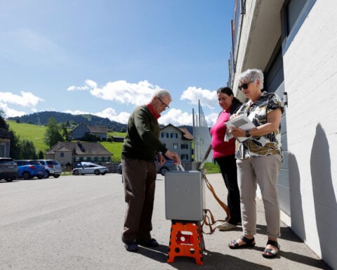 Swiss reject population cap in referendum, avoiding EU clash and cheering business