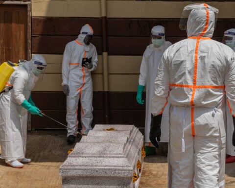 Ebola cases in eastern Congo climb to 782 and deaths reach 181, authorities say