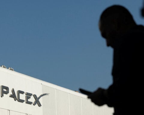 SpaceX set to extend rally after record Wall Street IPO