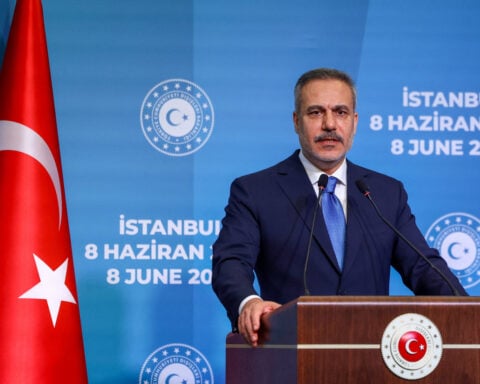 Turkey told Iran it hopes further U.S.-Iran talks will support deal