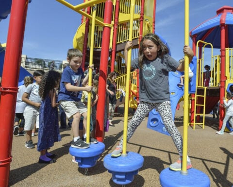 AI schools like Alpha promise efficiency, but can’t replicate the messy process that helps kids learn
