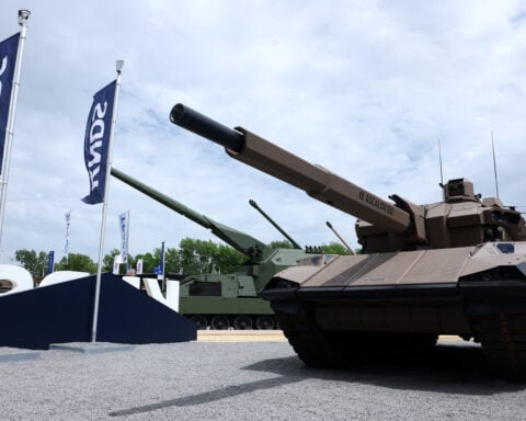 Franco-German KNDS launches new tank for France as joint project lags