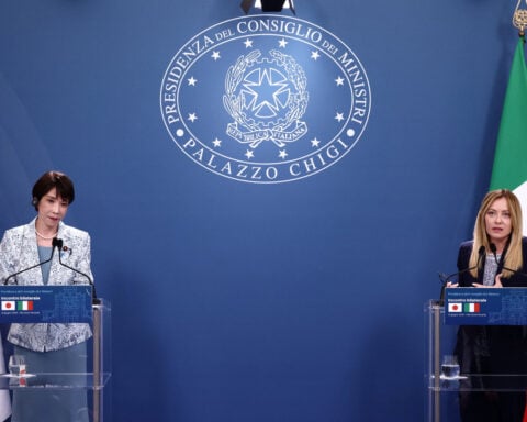 Japan PM backs troubled Sicily bridge plan, highlighting Japanese investment