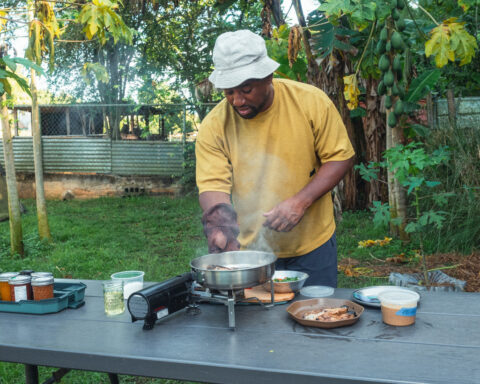 Why eat junk on a camping trip? Tips and recipes for nutritious food on the trail