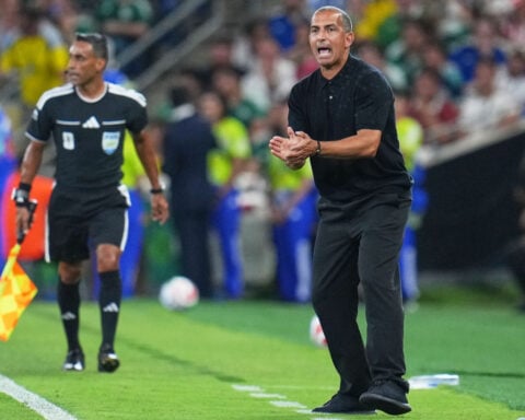 Tourists go viral embracing American culture during World Cup
