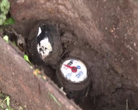 $80 to $878: Residents question spiking water bills
