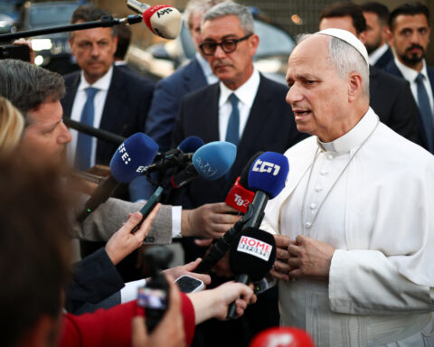 Pope Leo says 'thanks be to God' for interim US-Iran peace deal