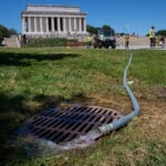 Trump administration uses hydrogen peroxide and tiny bubbles against algae in Reflecting Pool