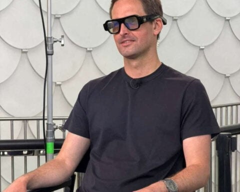 Snap bets on life beyond smartphones with $2,195 Specs augmented-reality glasses