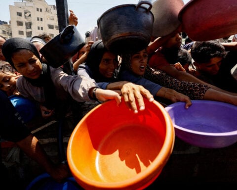 Famine risk rises in 'hunger hotspots', UN warns