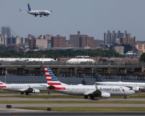 New York LaGuardia airport reopens runway after addressing pavement issue