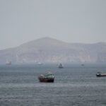 Oil slips again as US, Iran sign peace deal