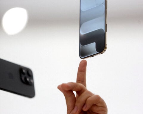 Apple to raise prices due to memory chip shortage, CEO tells WSJ