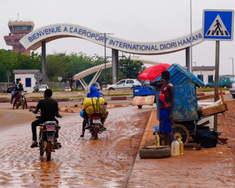Gunmen attack Niger airport, killing 11 soldiers and 2 civilians, officials say