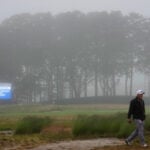 US Open off to a slow and foggy start at Shinnecock Hills