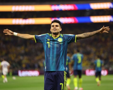 Colombia's Luis Díaz stars in World Cup debut, less than 3 years after his parents' kidnapping