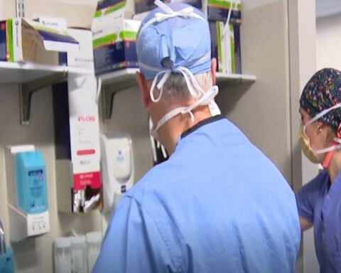 Father and daughter surgeons share operating room and family legacy