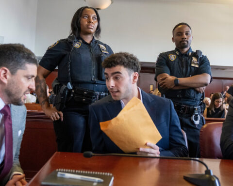 Luigi Mangione's lawyers reverse course, say they won't pursue a psychiatric defense