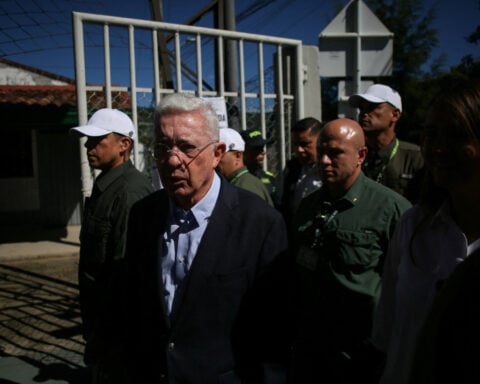 Colombia's AG probes ex-president Uribe over paramilitaries