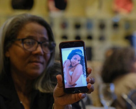 Mother of pregnant teen with cancer who died challenges Dominican Republic's strict abortion ban