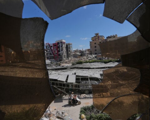 Residents return to war-ravaged southern Lebanon with hope and sorrow after the US-Iran deal