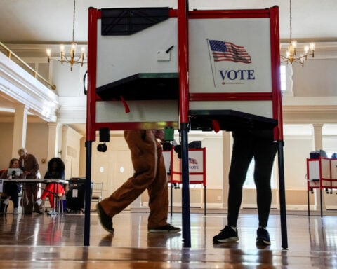 White House delays release of US voting machine study as midterms near