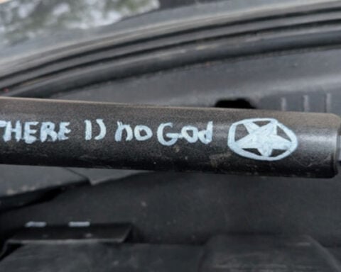 Man had rifle with written phrase used by Oxford High School shooter, feds say