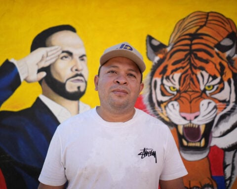 In Colombia's Caribbean, neighboring towns back opposing presidential candidates