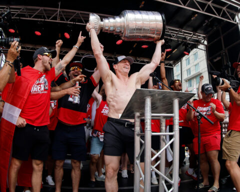 Hurricanes fans jam into downtown Raleigh for Stanley Cup parade and rally