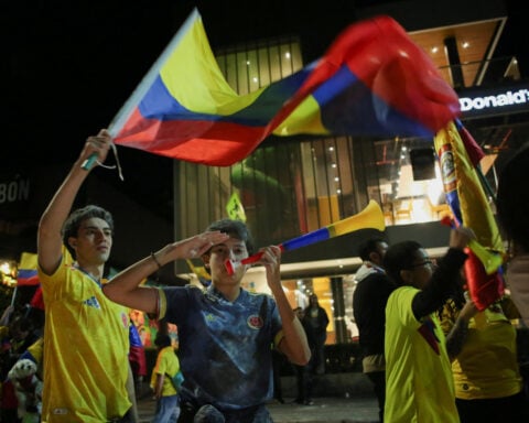 De La Espriella win in Colombia cements Latin America's rightward shift