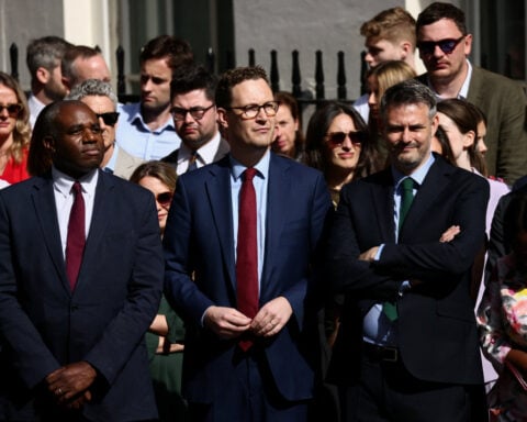 UK PM Starmer says he will resign, how is his successor chosen?