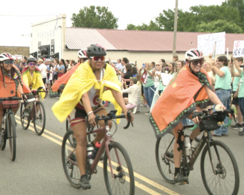 Cherokee riders complete emotional 950 mile Trail of Tears remembrance ride