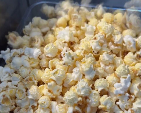 Childhood popcorn memories become successful business that's popping on Cape Cod