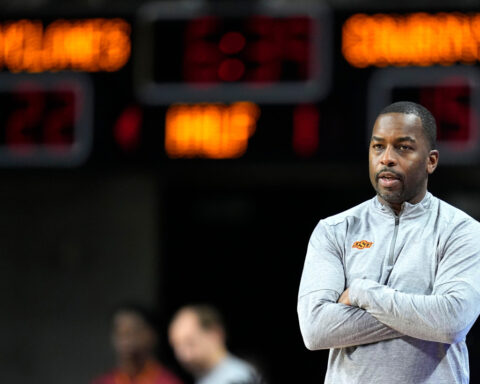 Mike Boynton promoted to interim coach at Michigan as Dusty May leaves for the NBA, AP sources say