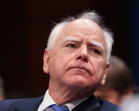 US judge shuts down DOJ immigration probe into Walz, Minnesota officials