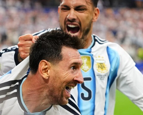 Lionel Messi becomes top scorer in World Cup history with 2 more goals for Argentina