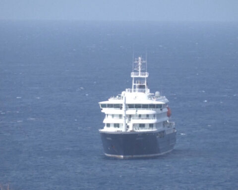 All US passengers from hantavirus-hit ship return to home states