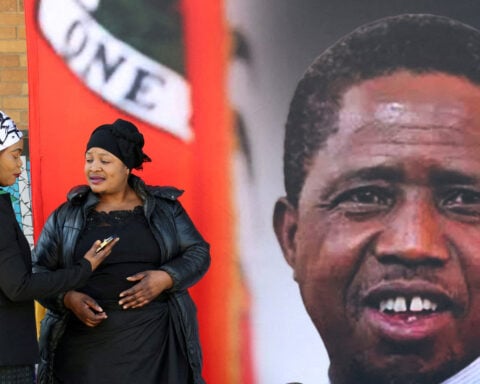Family of Zambia's ex-leader should choose his burial site, South Africa court says